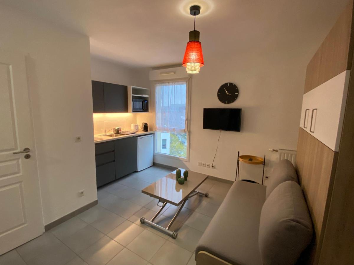 Studio Chic Little Boheme Proche Hopitaux, 15 Mn Du Centre Lyon Bagian luar foto