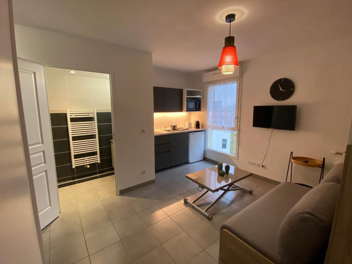 Studio Chic Little Boheme Proche Hopitaux, 15 Mn Du Centre Lyon Bagian luar foto
